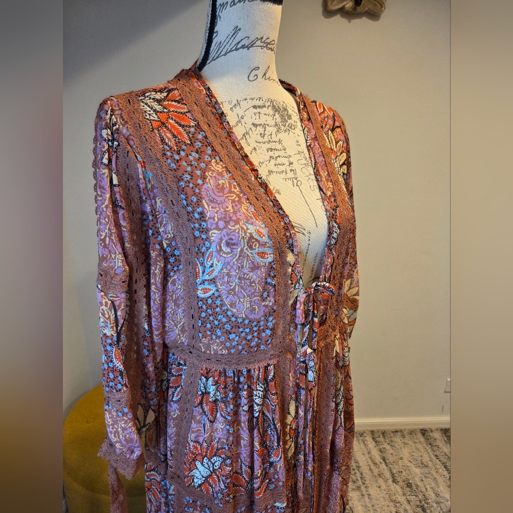 Free People Charlotte Rose Combo Grassland Kimono, Size XS. - Picture 10 of 16
